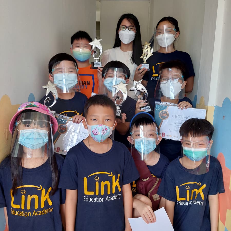 Foto: kegiatan siswa Link Education Centre.